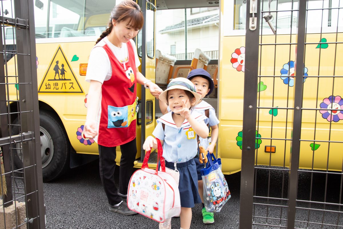 送迎バス 志木なかもり幼稚園 送迎バス 志木なかもり幼稚園